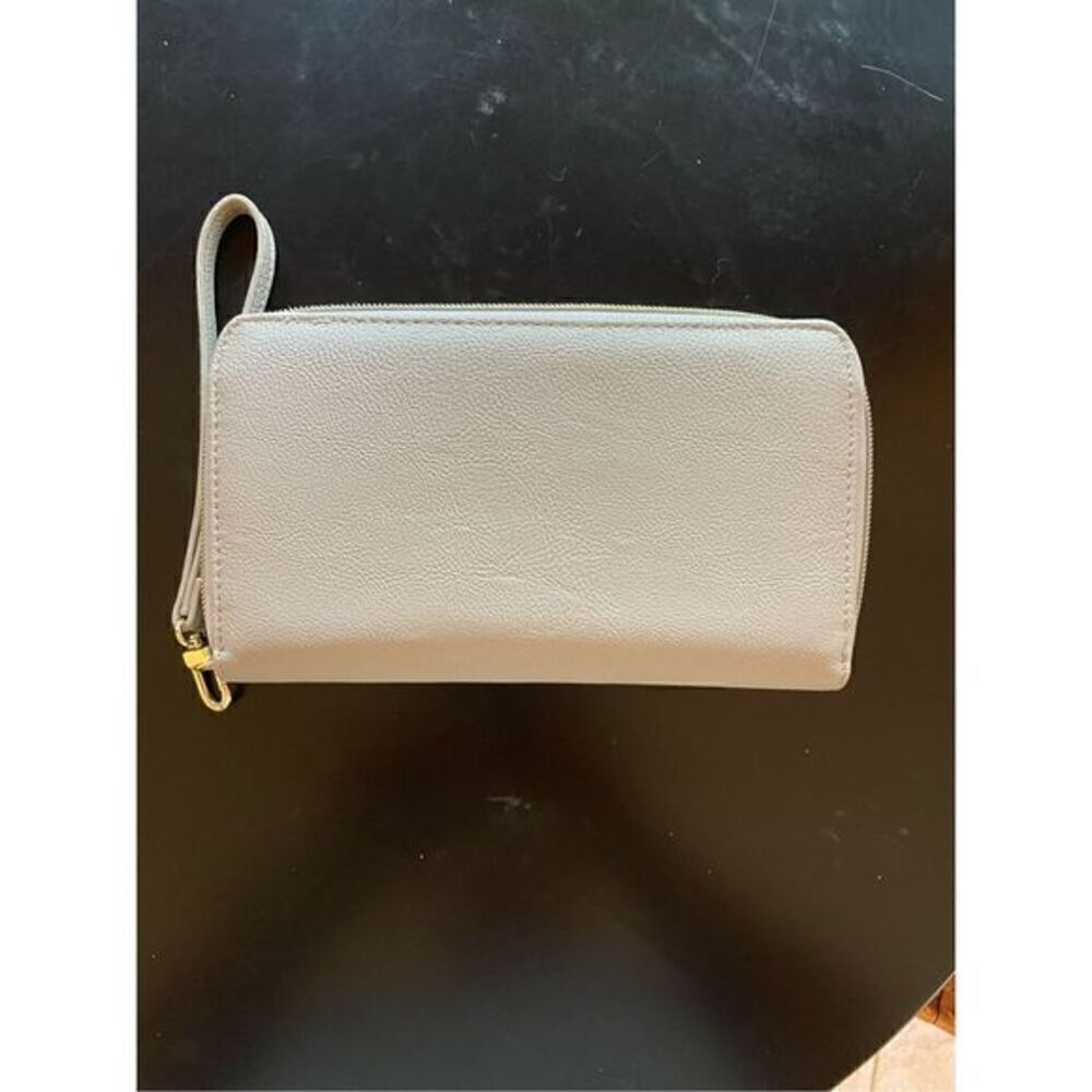 Bestey Johnson Wallet